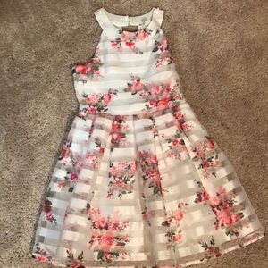 Girls white feminine floral dress